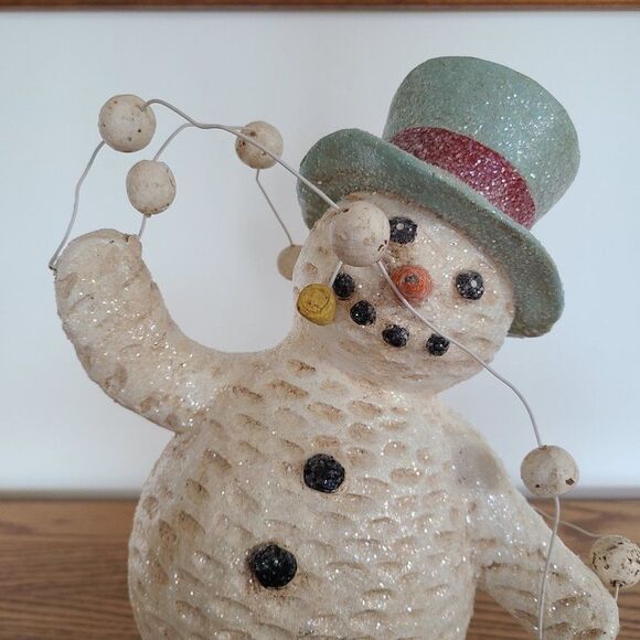 Dancing Snowman With Snowball Garland Shelf Sitter Winter Figurine Corncob Pipe - Picture 3 of 15